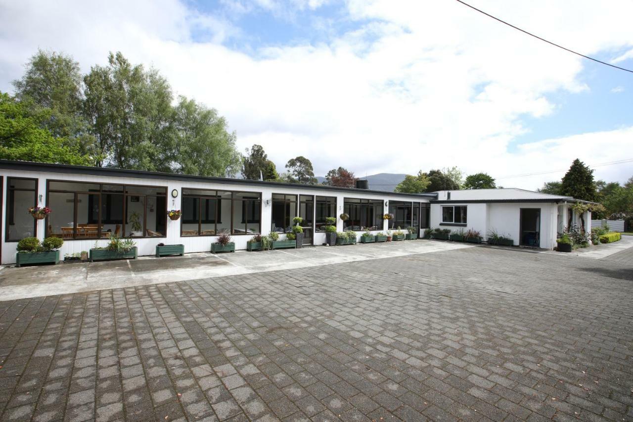 Bed and Breakfast Shakespeare House à Te Anau Extérieur photo